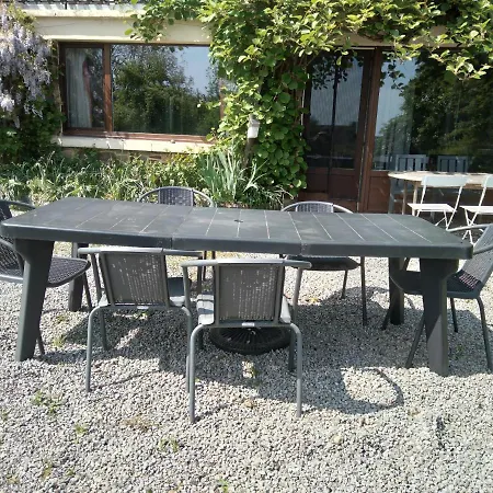 別荘 La Bergeronnette Avec La Chaleur Du Feu De Bois Et Le Jardin